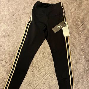 NWT Glyder Revolution Leggings
